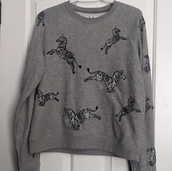 Zoe Karssen Embroidered Zebra Sweatshirt Heather Grey Size Medium - Picture 5 of 9